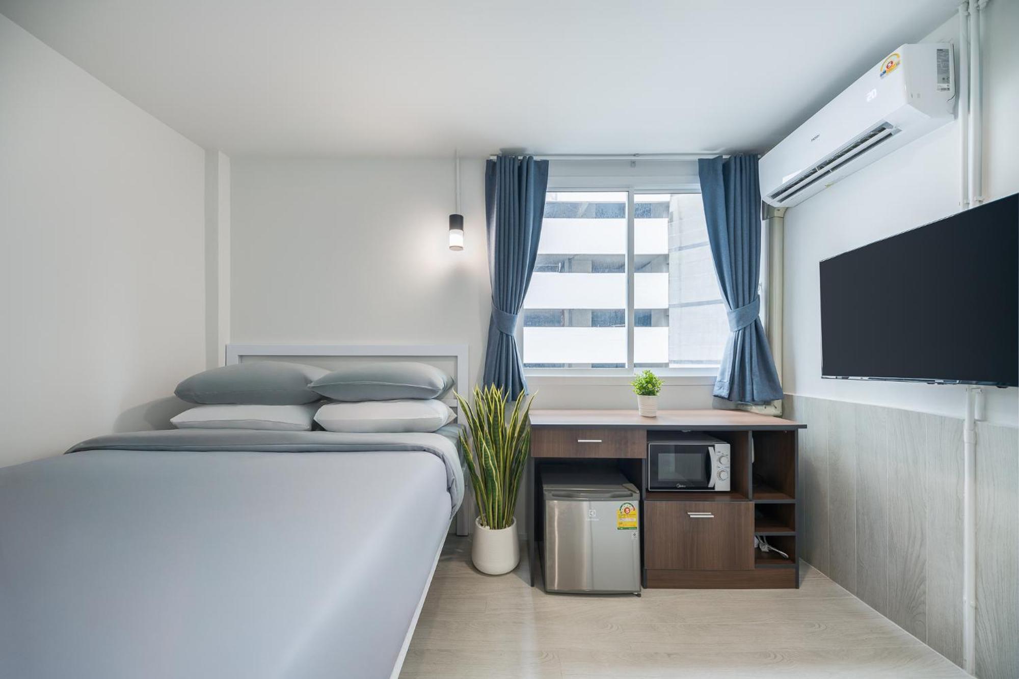 Platinum Premium Deluxe Apartments กรุงเทพมหานคร ภายนอก รูปภาพ
